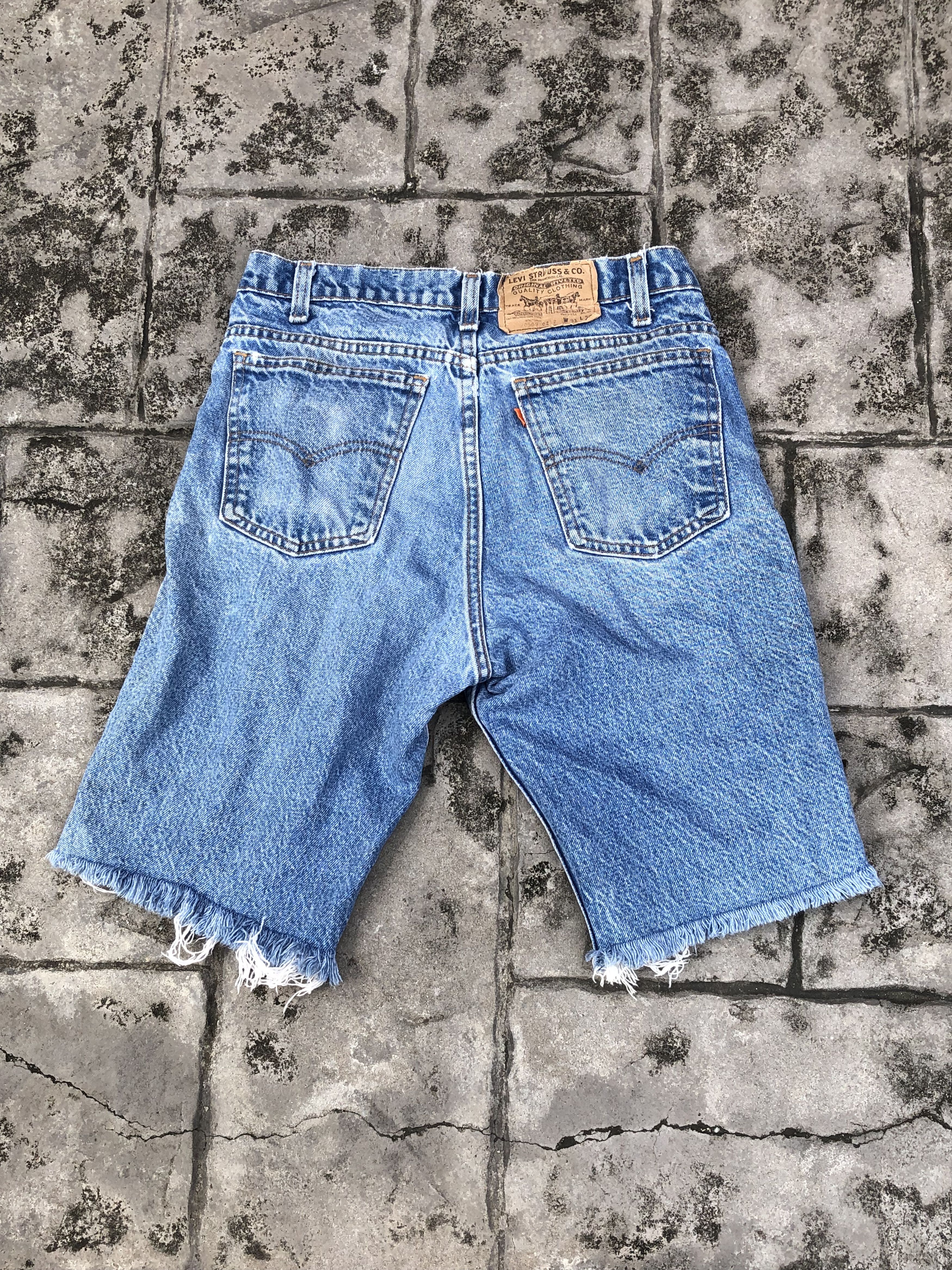 Levi's × Vintage Vintage Distressed Levis Cropped Denim Size US 30 / EU 46 - 2 Thumbnail
