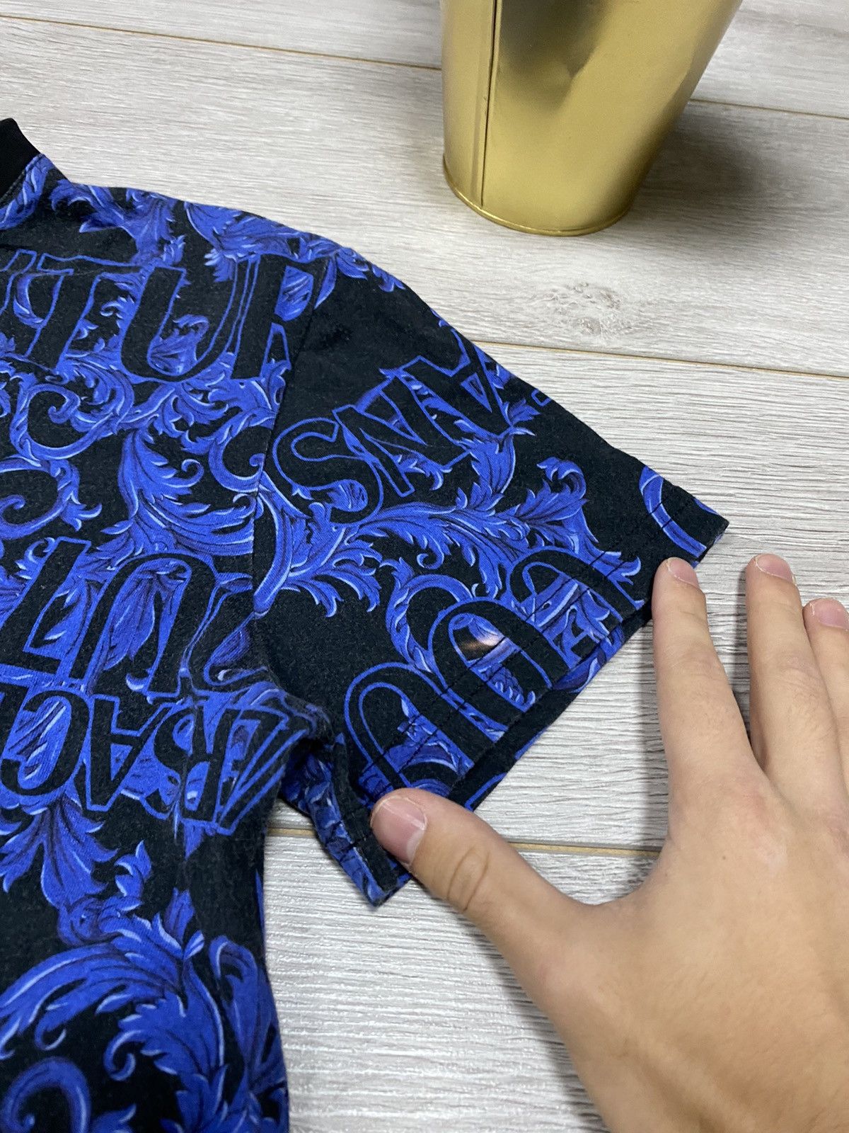 Versace Jeans Couture Versace monogram patterns over print t-shirt Size US L / EU 52-54 / 3 - 8 Thumbnail