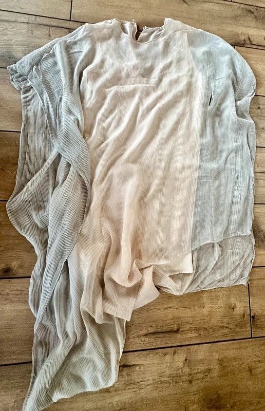 Bcbgmaxazria Silk dress bcbgmaxazria beuge caftan Size ONE SIZE - 1 Thumbnail