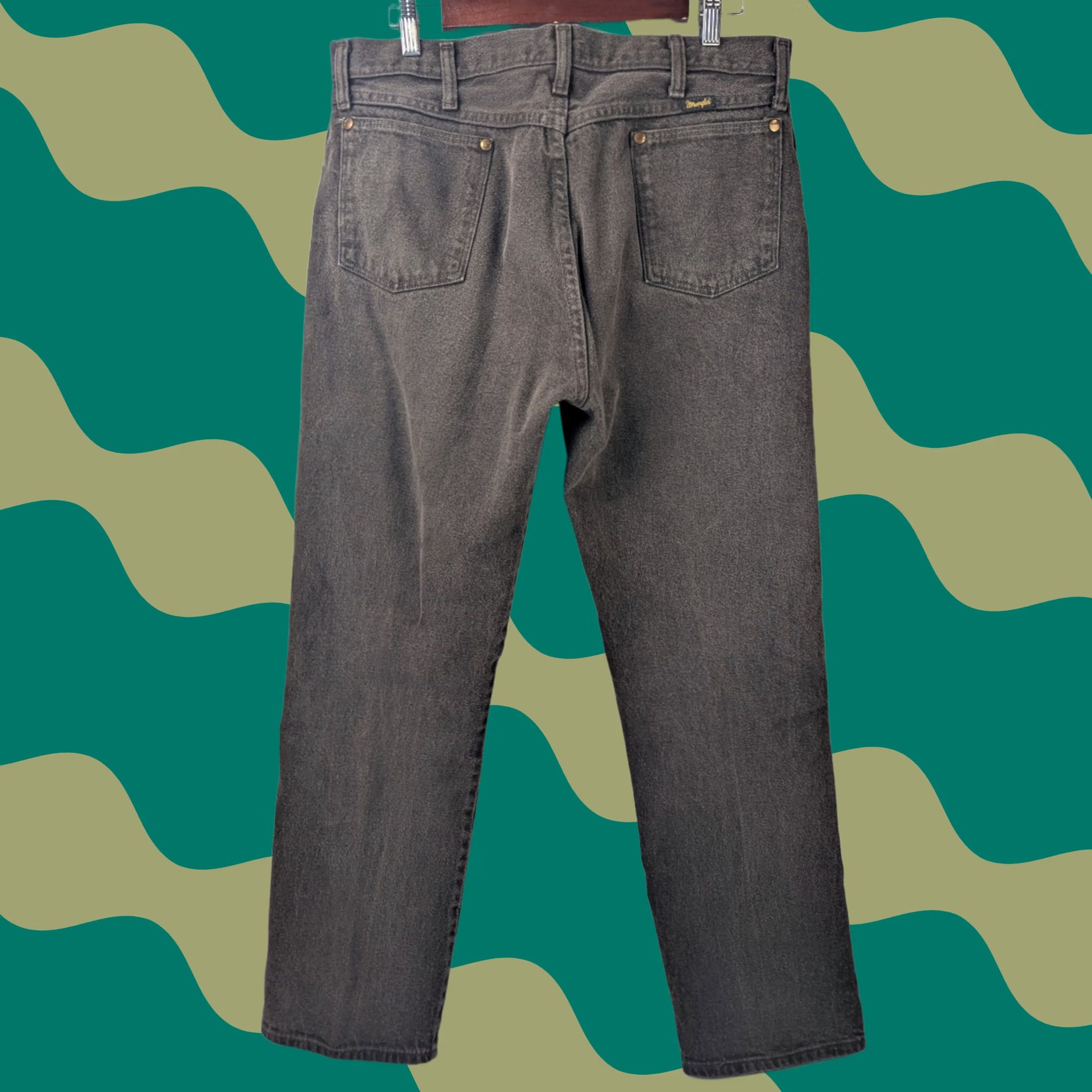 Wrangler VINTAGE Wrangler Cowboy Cut Brown Denim Jeans 35x32 Western Rodeo Made in USA 13MWZKL Cowboy Cut Men Jeans Brown 35x32 Denim USA Cowboy Size US 35 - 1 Thumbnail