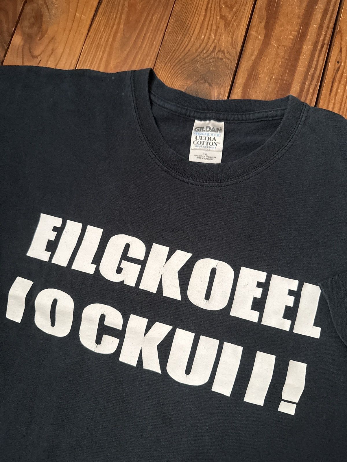 Vintage Vintage Y2K Fuck Off Folded Black Biker Tee Shirt Size US XXL / EU 58 / 5 - 2 Thumbnail