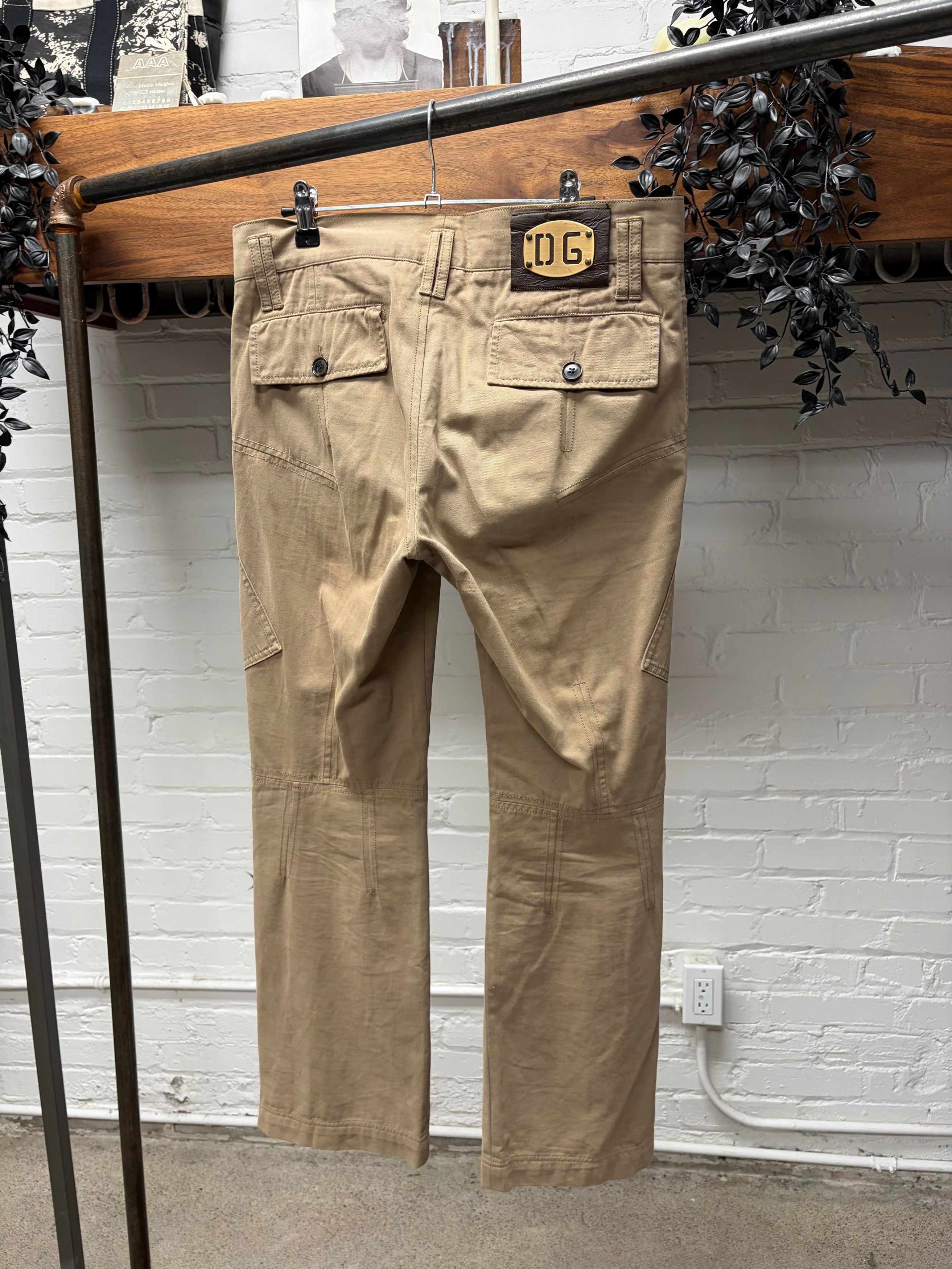 Dolce & Gabbana 2000s Dolce & Gabbana Brown Zip-Closure Cargo Pants Size US 33 - 1 Thumbnail