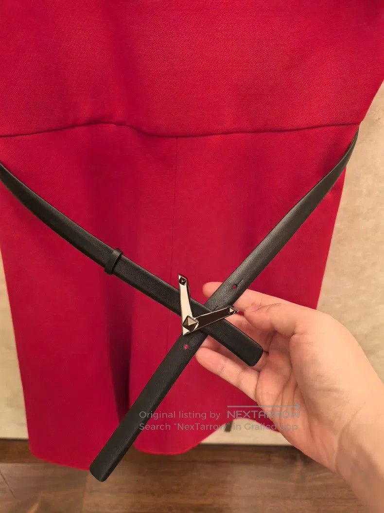 Valentino Valentino A short skirt with small flying sleeves Size S / US 4 / IT 40 - 2 Thumbnail