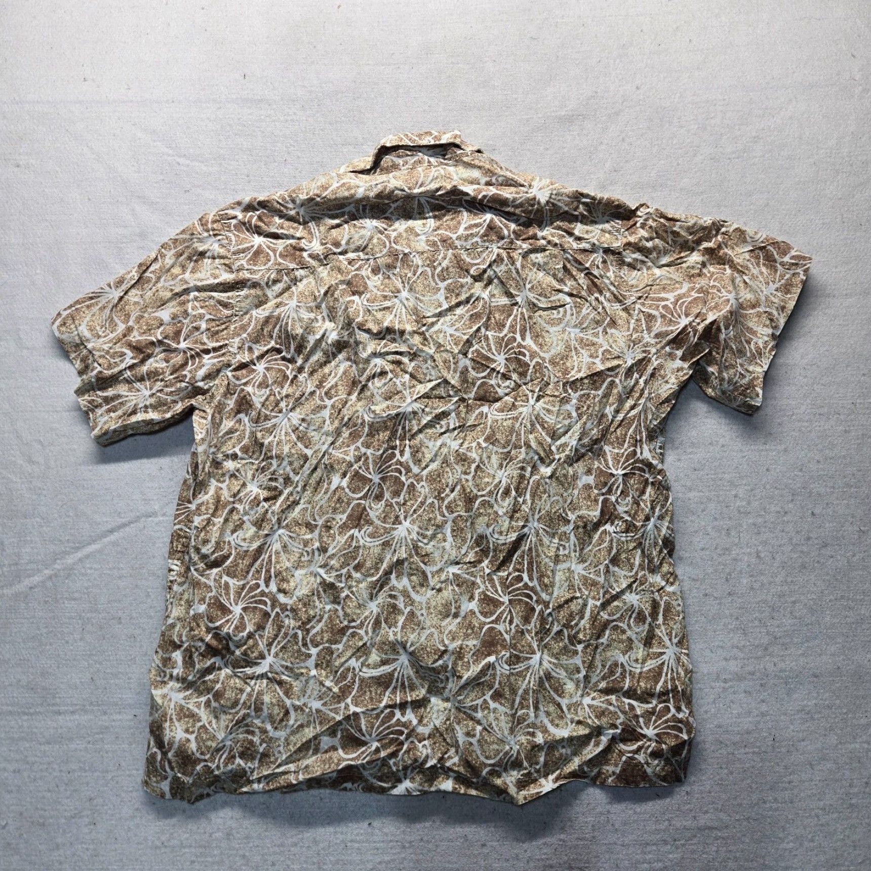 Vintage Saddlebred Shirt Hawaiian Floral Button-Up XL Men Blue Adults Size XL Shirt Size US XL / EU 56 / 4 - 7 Thumbnail