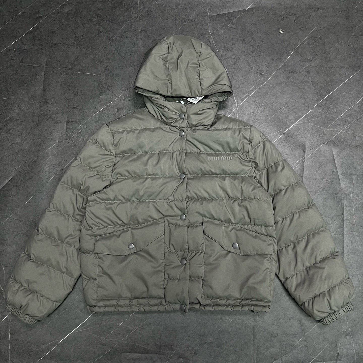 Miu Miu Miu Miu Down Down Jacket M Women Size M / US 6-8 / IT 42-44 - 1 Thumbnail