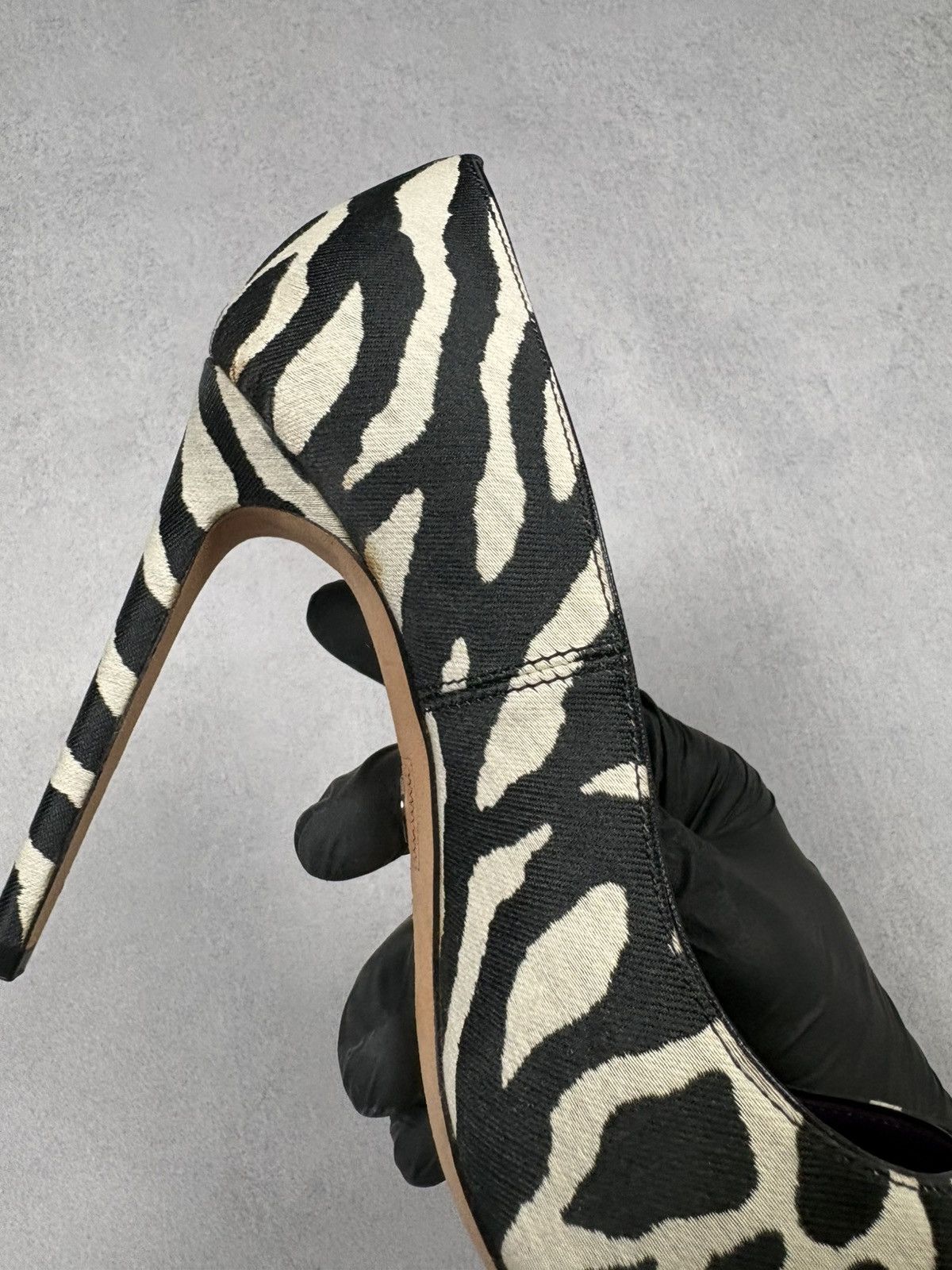 Dsquared2 Dsquared2 Zebra Print Pointed Toe Heels Pumps EU38 Archival Size US 8 / IT 38 - 20 Thumbnail
