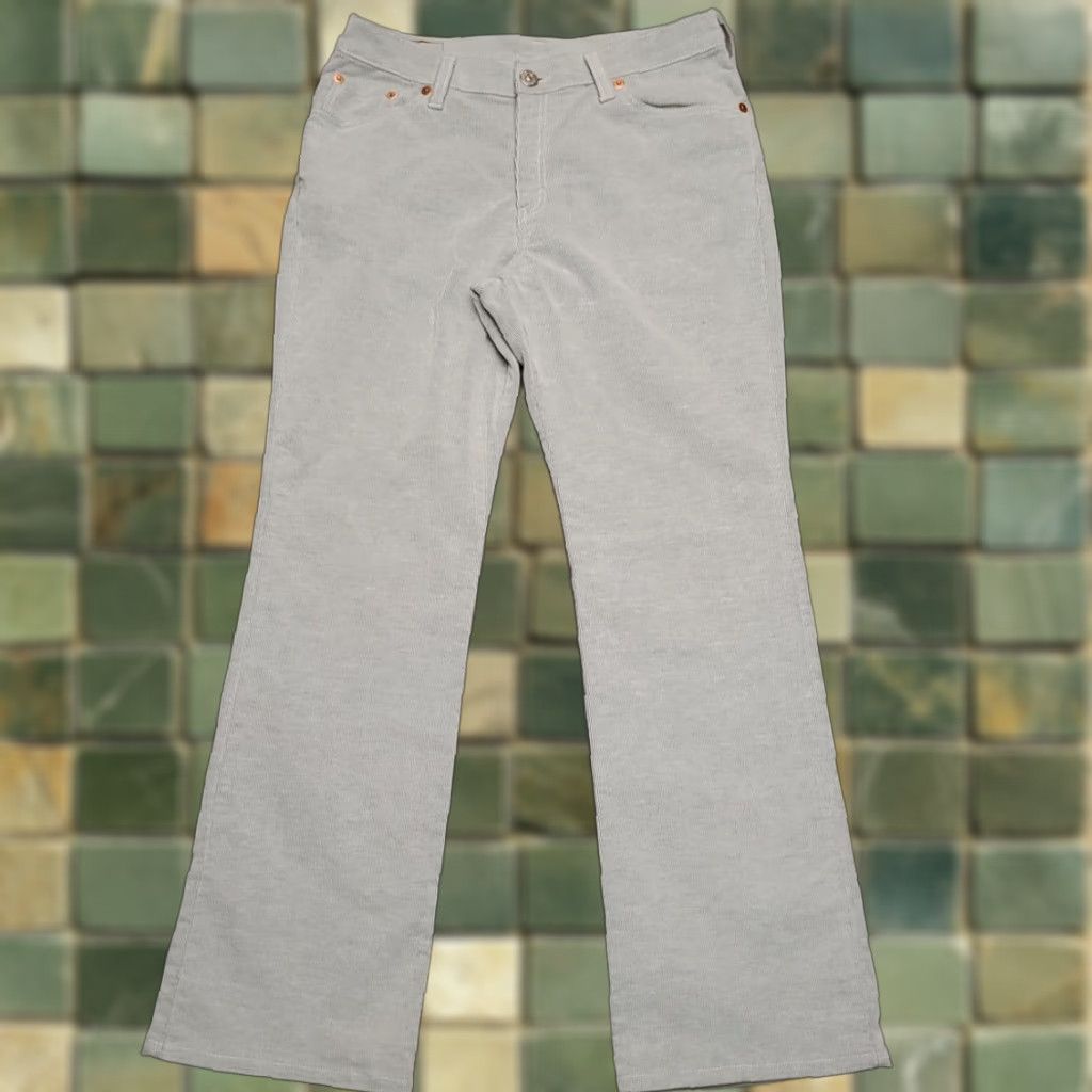 Etro VINTAGE Levis Pants Women 13 M Gray Corduroy 517 Boot Cut Retro Y2K 90s Style Casual Mens Womens Girls Boys Size 34" / US 12 / IT 48 - 1 Thumbnail