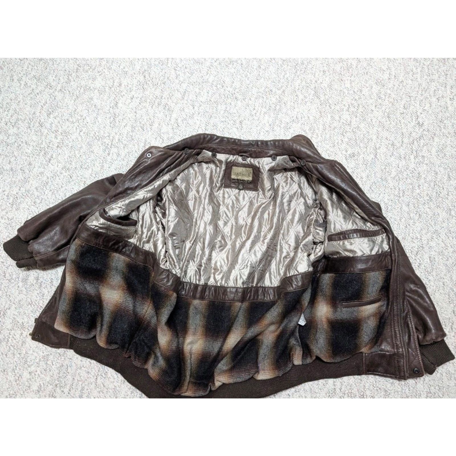 Vintage VINTAGE CABELA'S Leather BOMBER Jacket Mens L Brown Lambskin Butter-Soft Size US L / EU 52-54 / 3 - 4 Thumbnail