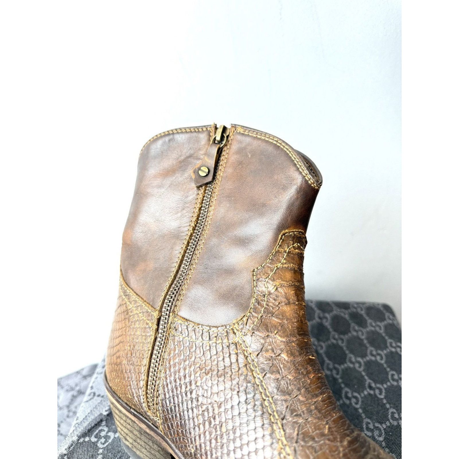 Cowboy Equipment 💥Rare! Vintage Kentucky Western Snake Leather Cowboy Boots Size US 10.5 / EU 43-44 - 12 Thumbnail