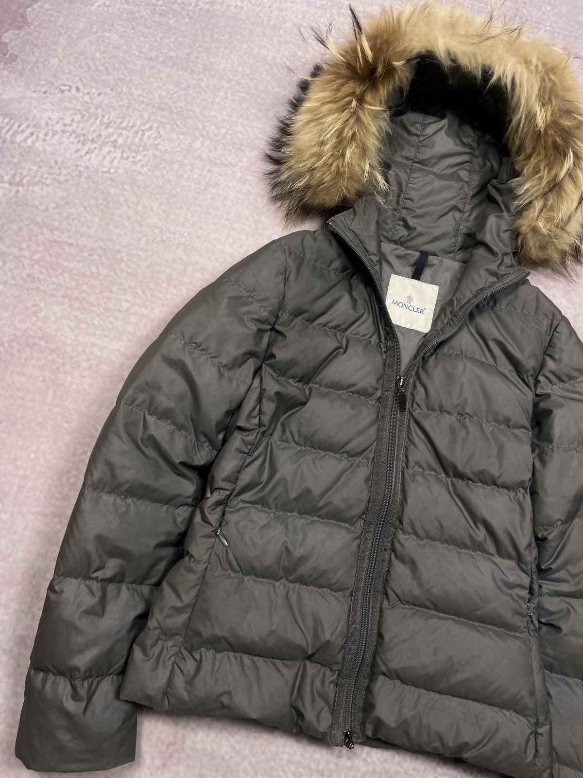 Moncler Vintage Moncler Down Jacket Real Fur Hood Women Size S / US 4 / IT 40 - 3 Thumbnail
