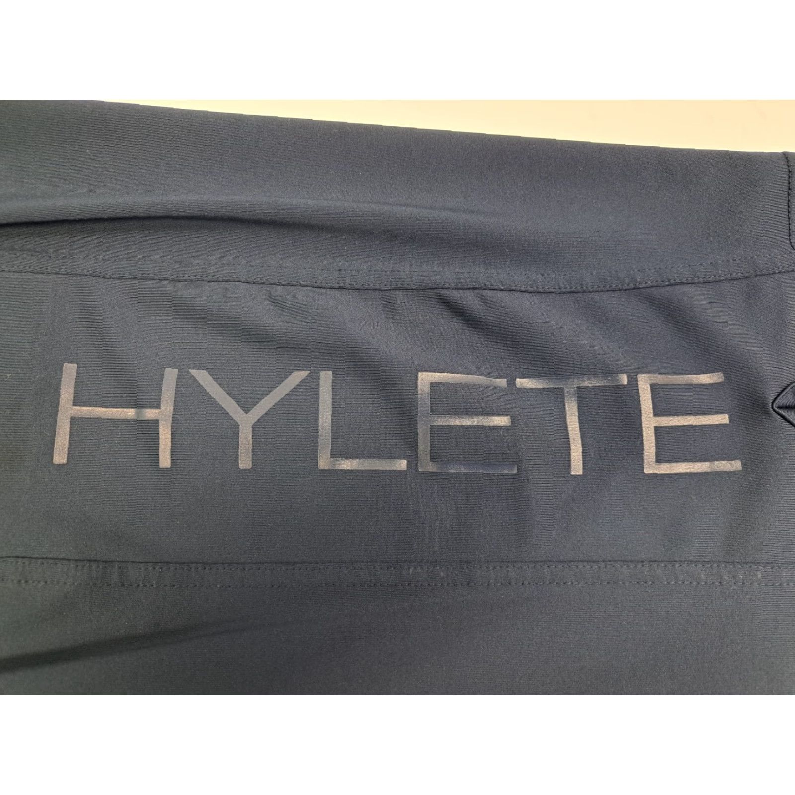 Vintage HYLETE Shorts Mens Blue Athletic Fit Zip Pockets Elastic Waist L 11in Inseam Adjustable Drawstring Pockets Logo gym Workout Size US 33 - 2 Thumbnail