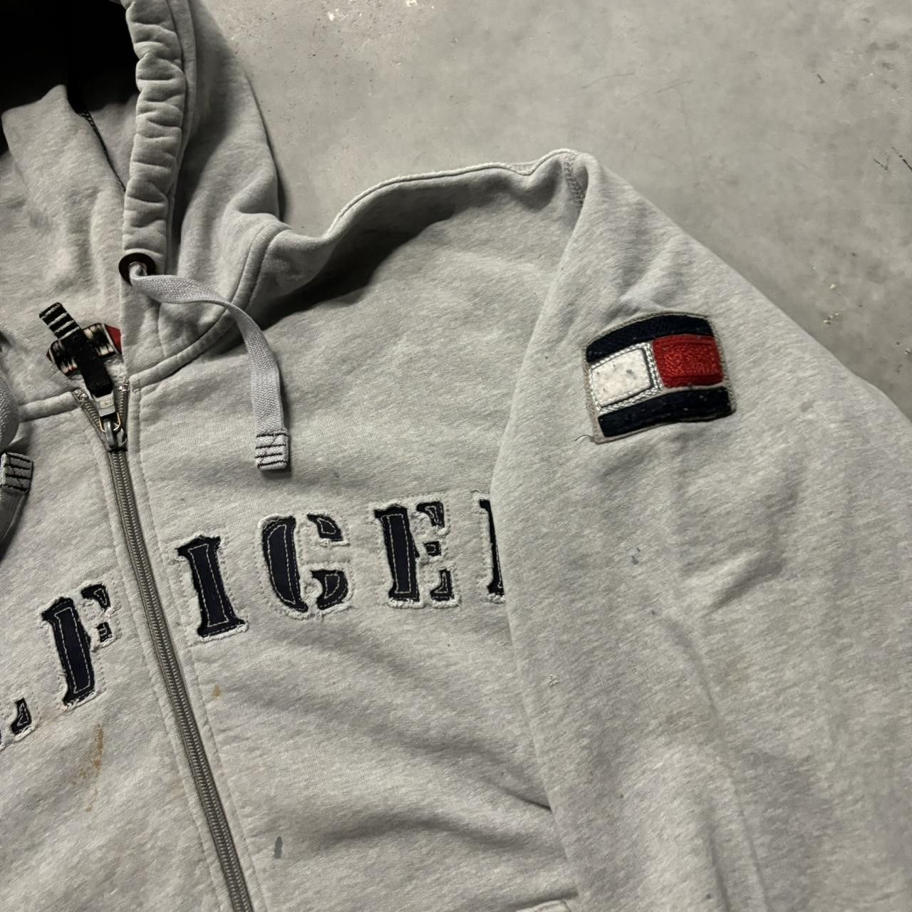 Tommy Hilfiger × Vintage Crazy Vintage 90s Distressed Tommy Hilfiger Spellout Essential Hoodie! Size US XL / EU 56 / 4 - 5 Thumbnail