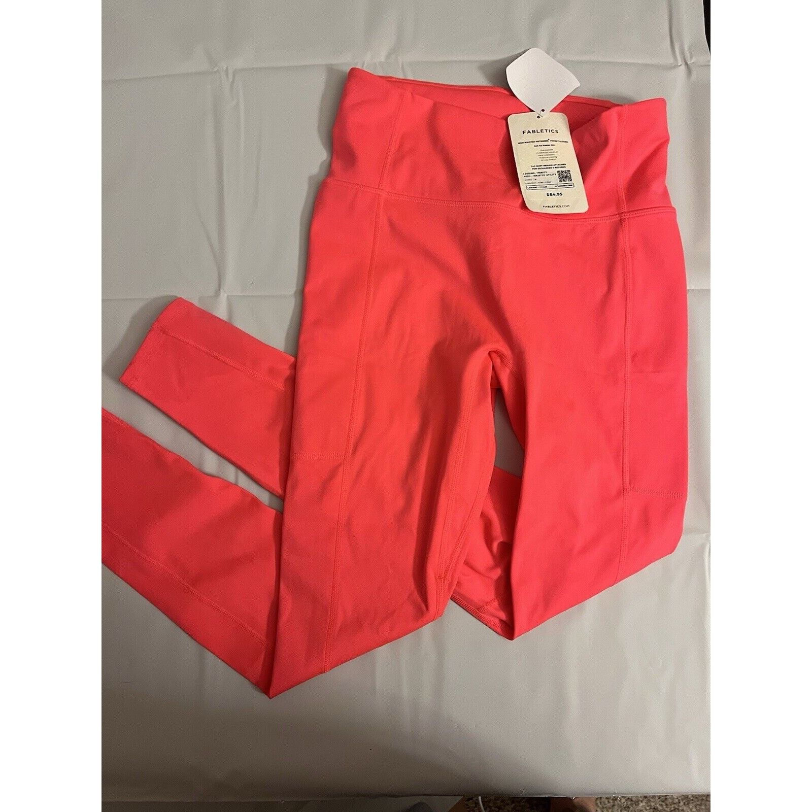 Fabletics NWT Fabletics Trinity High Waisted Utility Leggings Sz Med Size 30" / US 8 / IT 44 - 1 Thumbnail