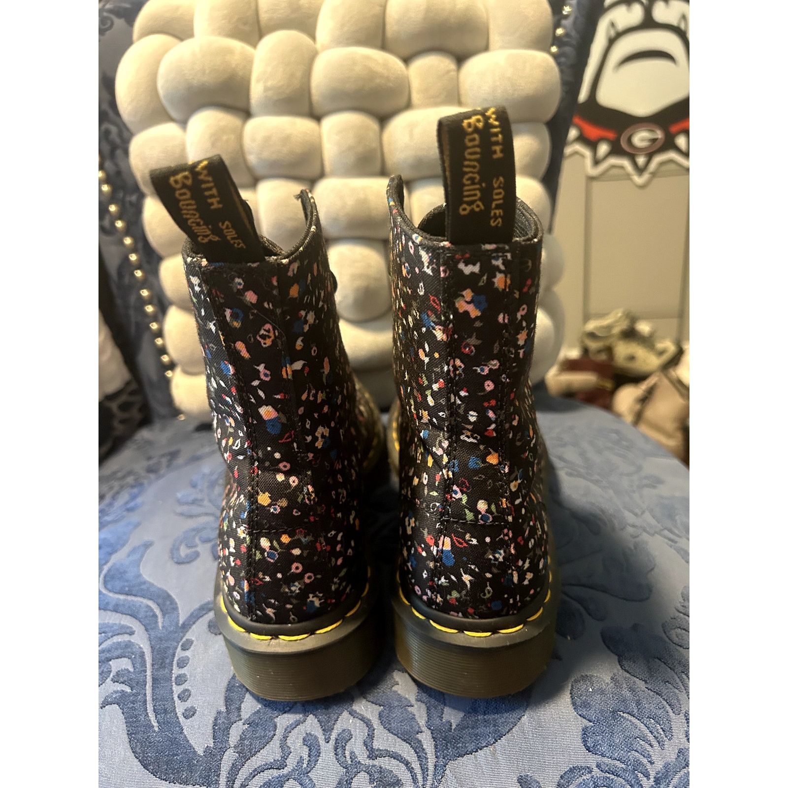 Dr. Martens Dr Martens Page Black Floral Canvas Size 7/EU 38 Size US 7 / IT 37 - 4 Thumbnail
