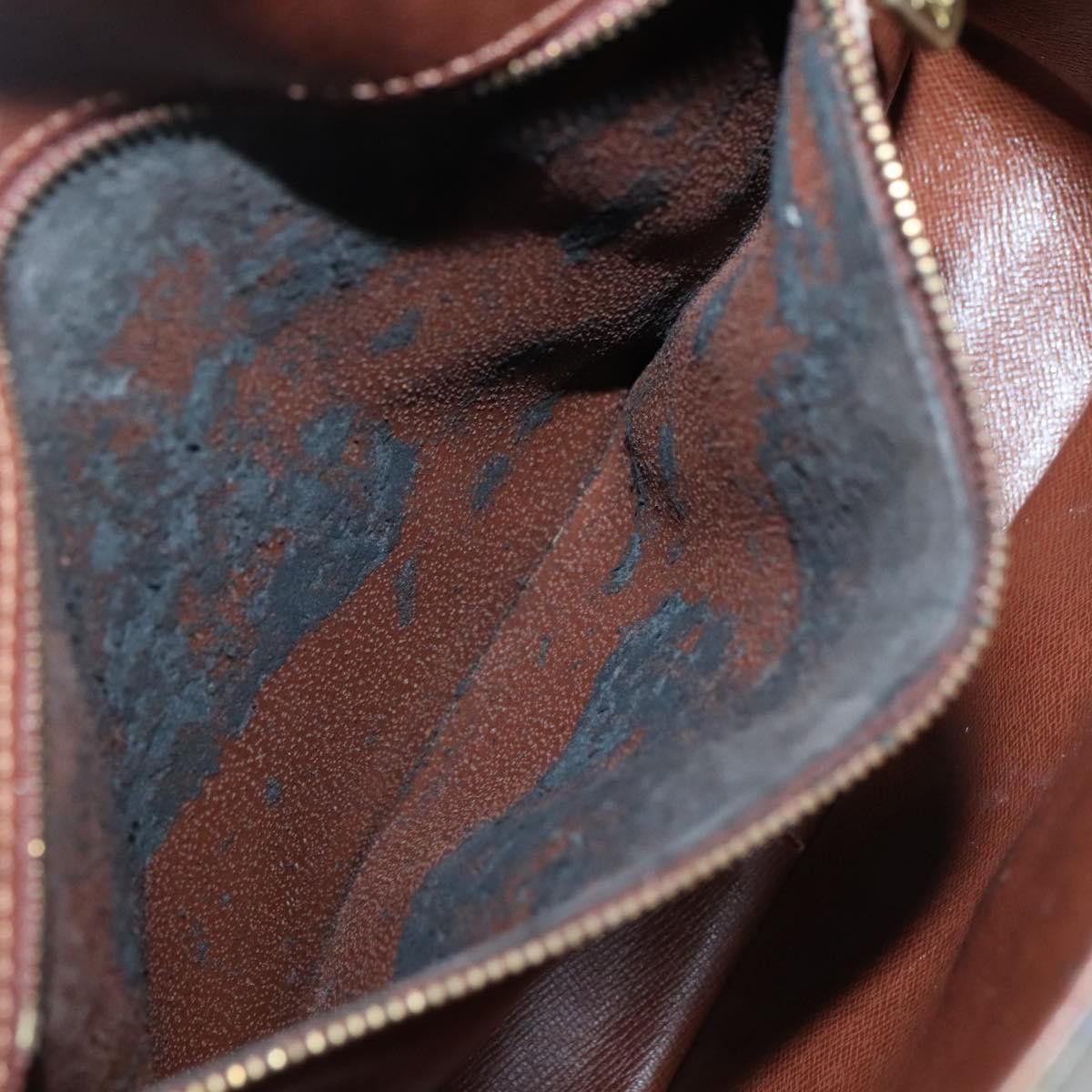 Louis Vuitton LOUIS VUITTON Monogram Saint Cloud GM Shoulder Bag M51242 Size ONE SIZE - 11 Thumbnail