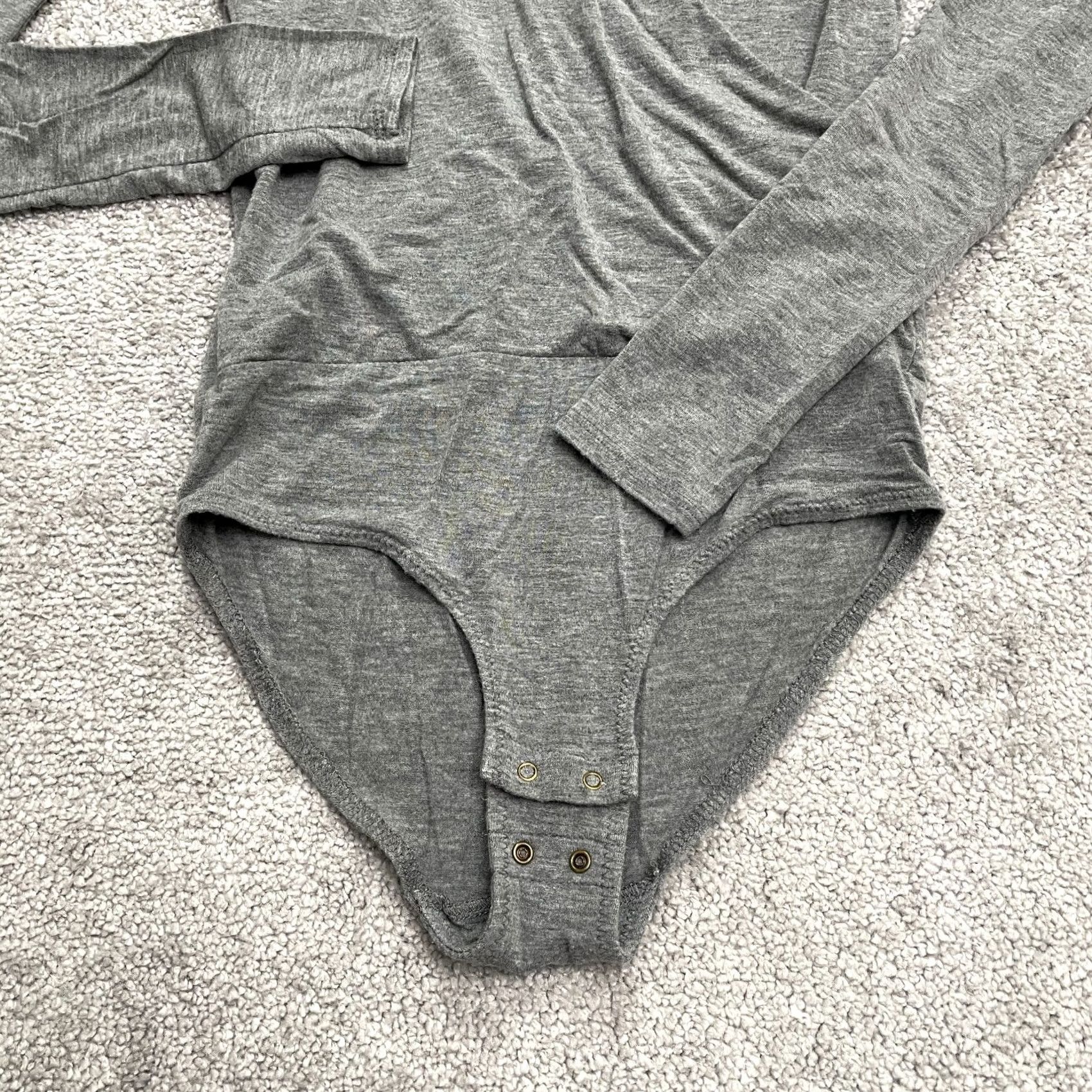 J.Crew J. Crew Wrap Bodysuit Womens XXS Gray One Piece Long Sleeve Stretch Casual Size XXS / US 00 / IT 34 - 4 Thumbnail