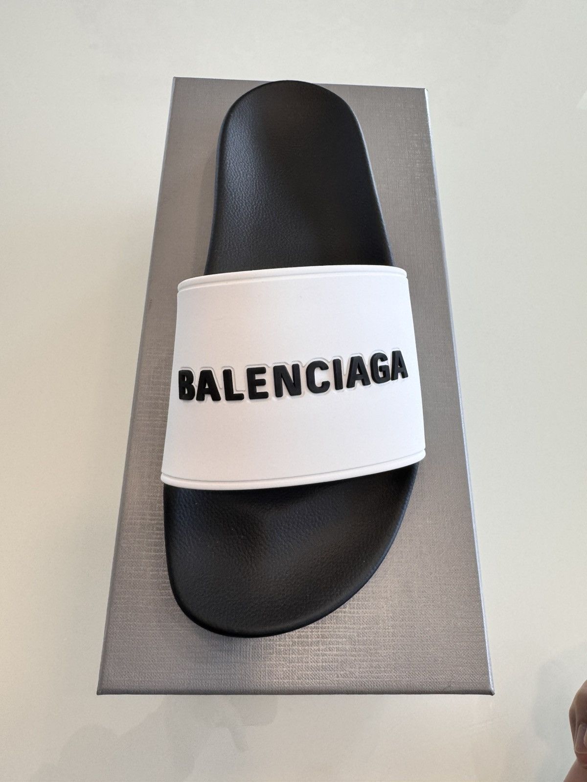 Balenciaga slip ons size 42