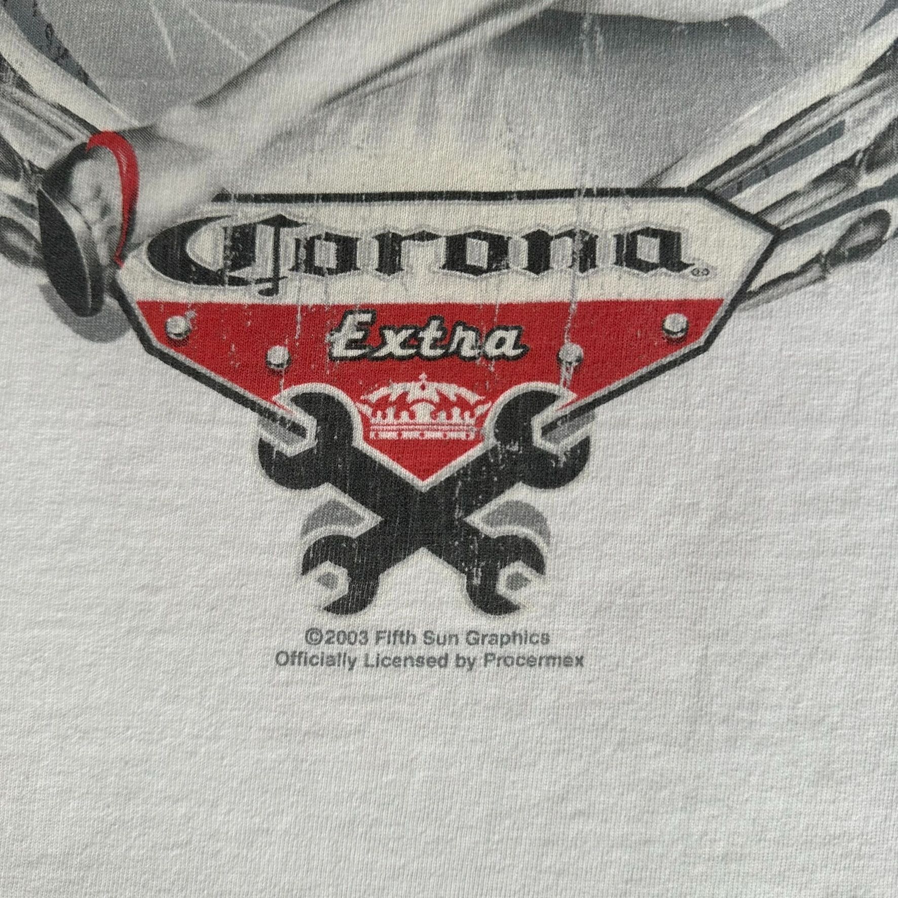 Vintage Vintage 2003 Corona Extra Pin Up Girl T-Shirt Boxy Y2K Surf Size US XL / EU 56 / 4 - 4 Thumbnail
