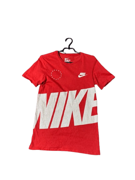 Vintage Nike Big Y2K Logo Red Short Sleeve T-Shirt Size XS