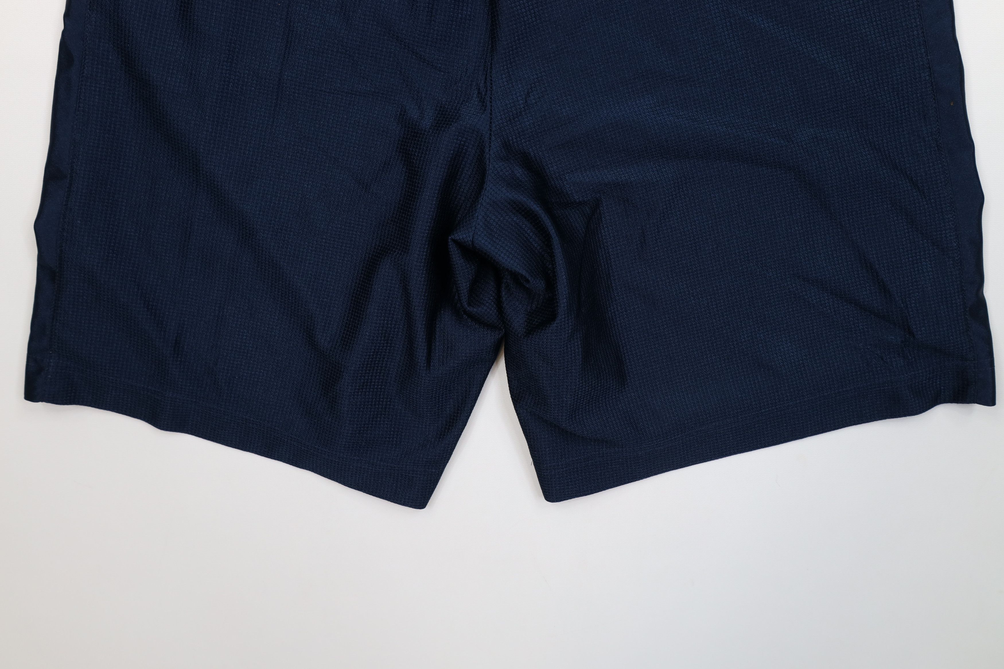 Nike Vintage Nike Basketball Scott Mini Swoosh Gym Shorts Blue Size US 32 / EU 48 - 12 Thumbnail