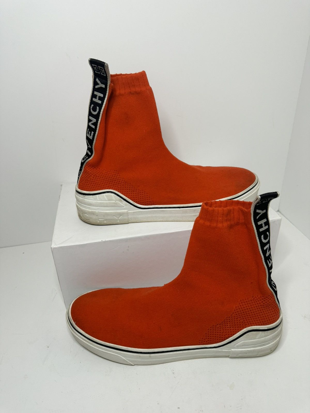 Givenchy Givenchy George V Knit Sneakers Size US 9 / EU 42 - 1 Thumbnail