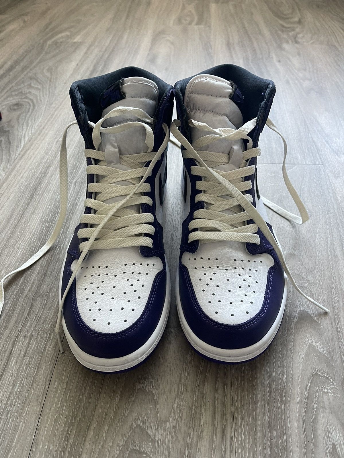 Jordan Brand Air Jordan 1 High OG: Court Purple 2.0 Size US 11 / EU 44 - 3 Thumbnail
