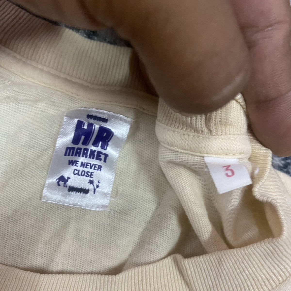 HOLLYWOOD RANCH MARKET × Japanese Brand × Vintage Vintage Japanese Hr Market Tees Size US M / EU 48-50 / 2 - 5 Thumbnail