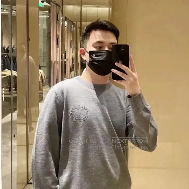 Burberry Burberry Gray Logo Knit Sweater for Men. Size US XL / EU 56 / 4 - 9 Thumbnail