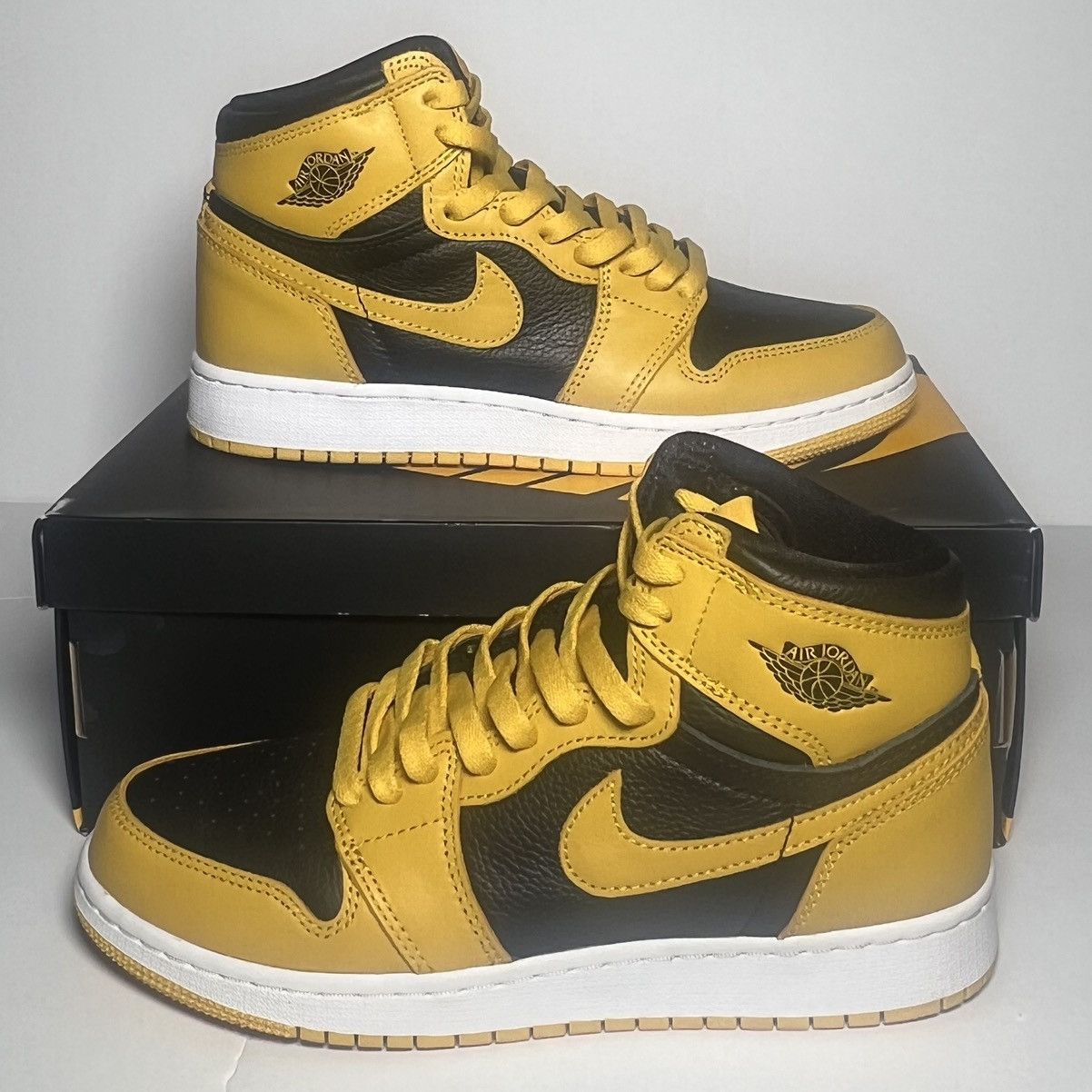 Jordan Brand Jordan 1 Retro High OG ‘Pollen’ Size US 6 / EU 39 - 2 Thumbnail