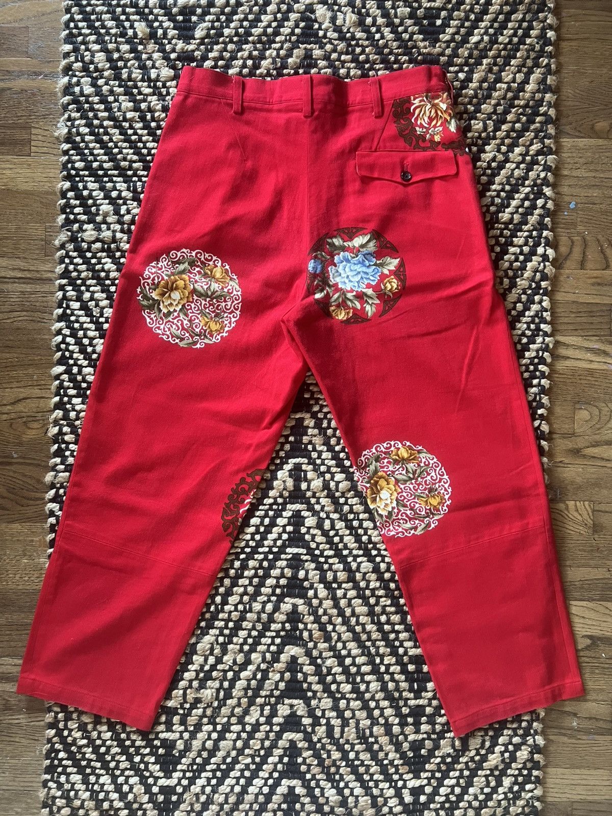Yohji Yamamoto Yohji Yamamoto Pour Homme SS96 Red Medallion Pleated Pants Size US 32 / EU 48 - 3 Thumbnail