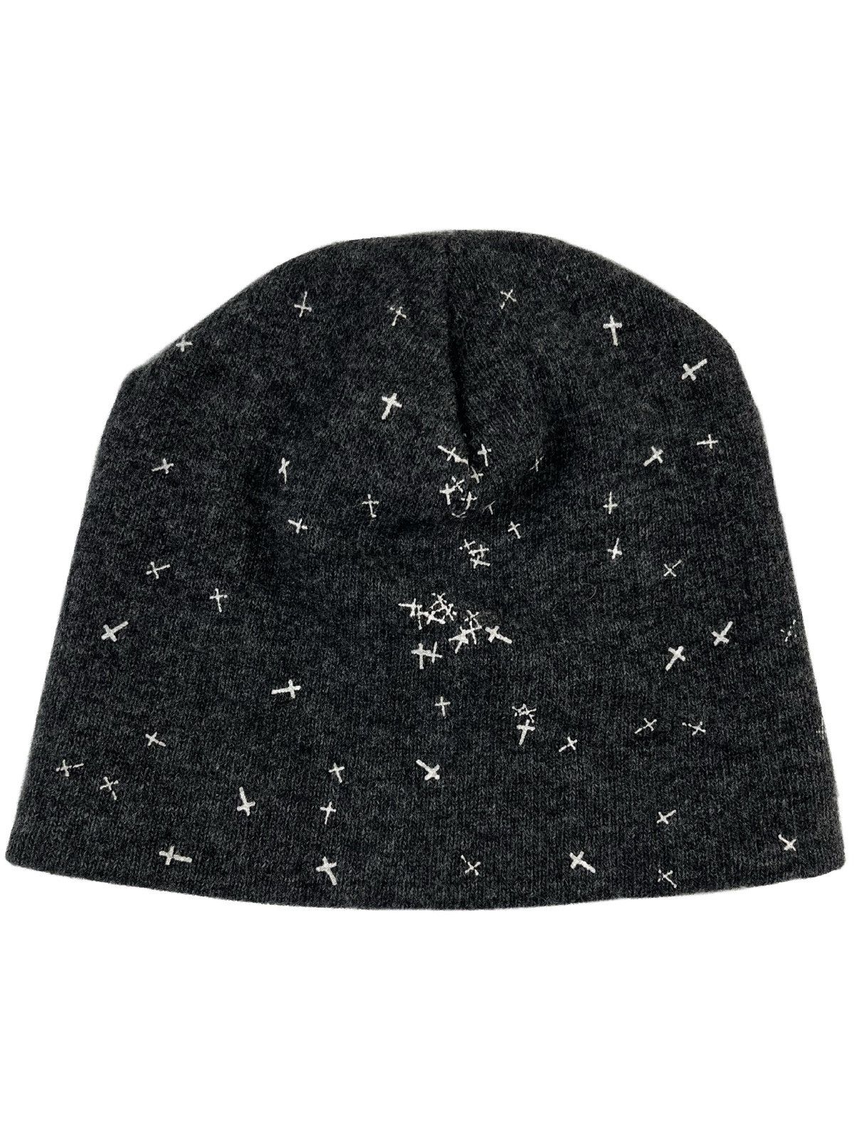 image of Aw02 Undercover Witches Cell Division Cross Beanie Hat in Grey, Men's