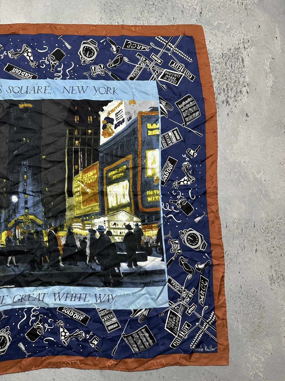 Nicole Miller Nicole Miller 1998 Silk Scarf Times Square New York 90s Hype Size ONE SIZE - 6 Thumbnail