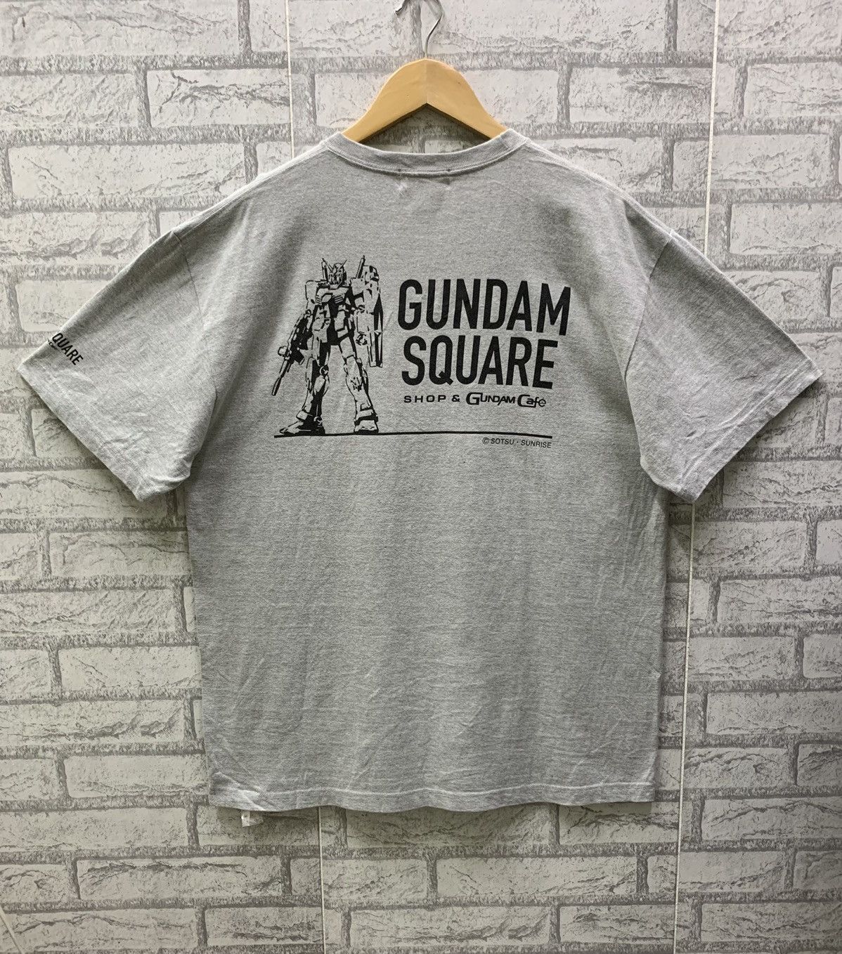 Anime Vintage Gundam Square Shop & Gundam Cafe T-shirts Size US L / EU 52-54 / 3 - 2 Thumbnail