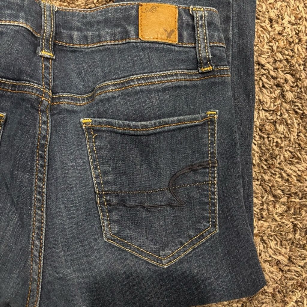 American Eagle Outfitters Women’s American Eagle Hi Rise Jeans Size 27" / US 4 / IT 40 - 2 Thumbnail