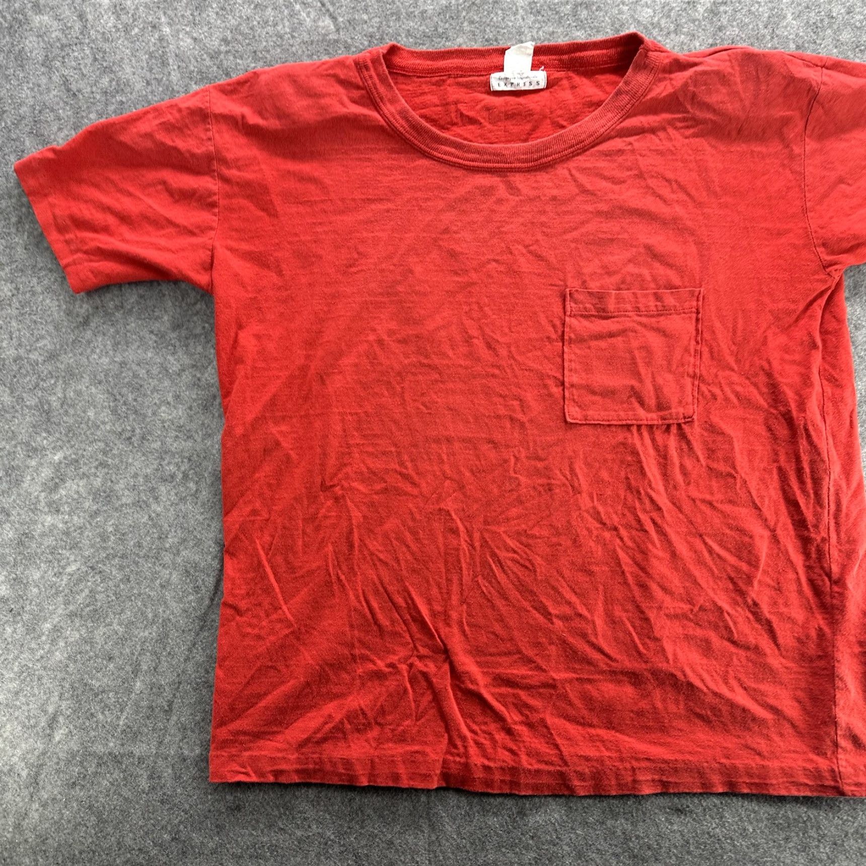 Express VINTAGE Express Shirt Mens Small Red Pocket Crewneck 100% Cotton Made USA 90s Shirts Mens Small Red pocket tee 90s Mens Size US S / EU 44-46 / 1 - 3 Thumbnail