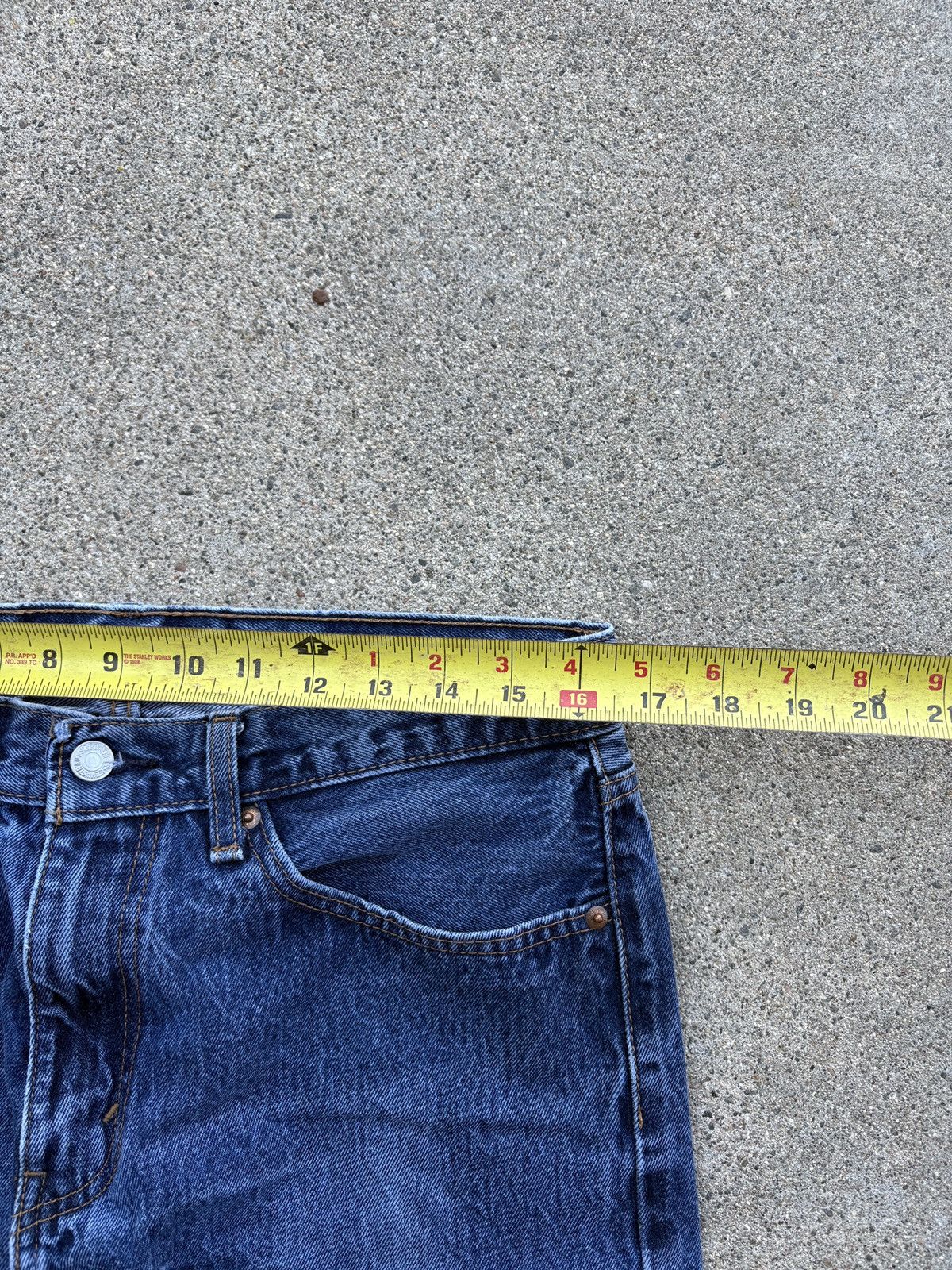 Levi's Vintage Y2K 505’ Levis Loose Fit M. Indigo Jeans Size 34x30 Size US 34 / EU 50 - 5 Thumbnail