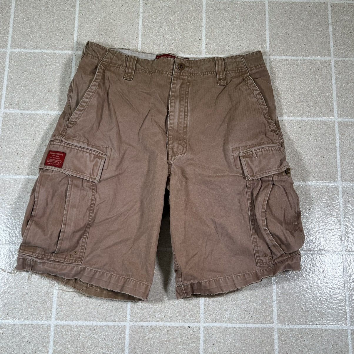 Abercrombie & Fitch Abercrombie & Fitch Cargo Shorts Y2K Vintage Fatigues Sz 32 Size US 32 / EU 48 - 1 Thumbnail