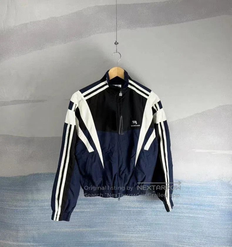 Balenciaga Balenciaga Black Blue Panel Jacket. Size US XS / EU 42 / 0 - 1 Thumbnail