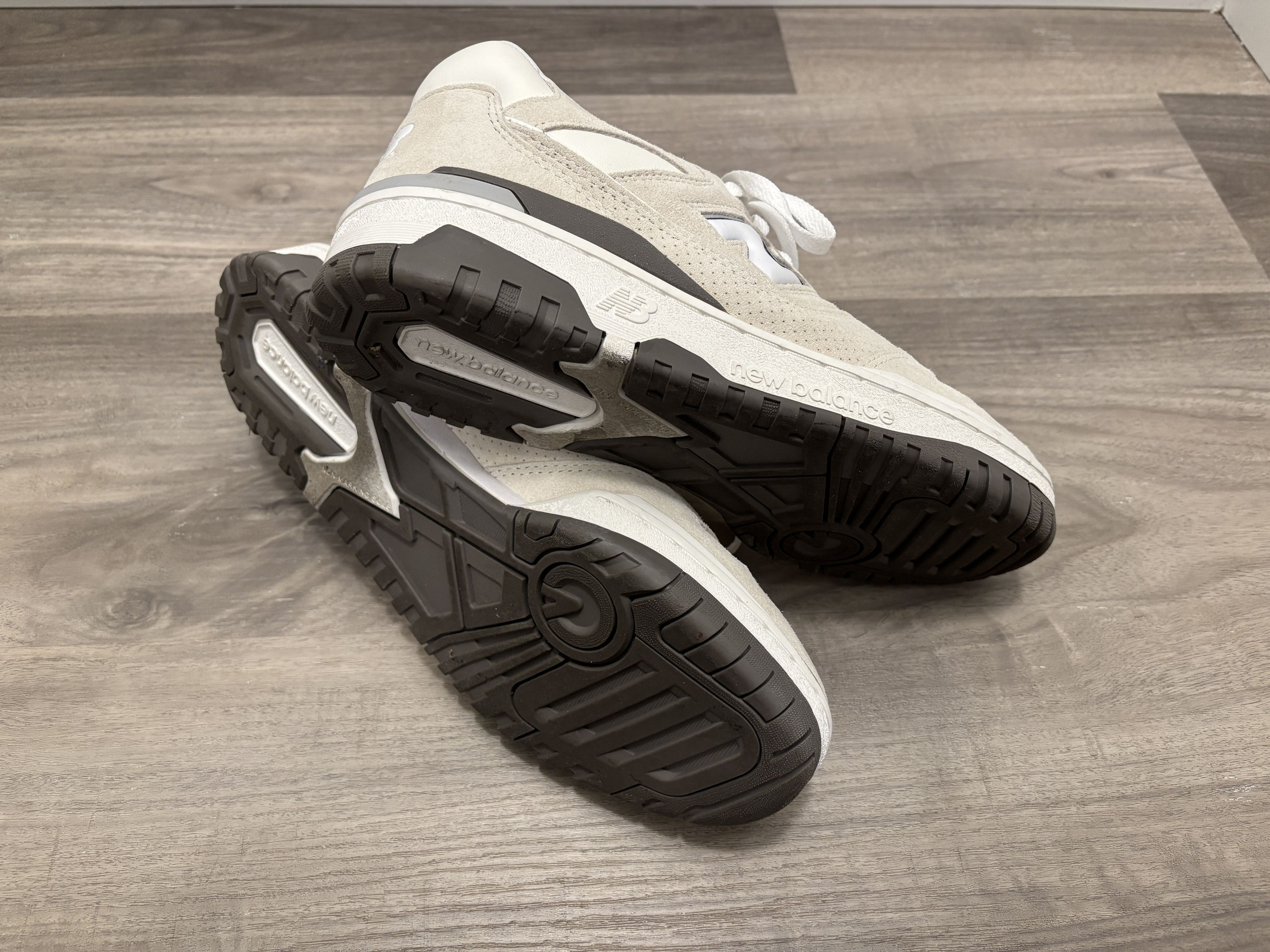 New Balance 550 Sneaker Size US 9.5 / EU 42-43 - 6 Thumbnail