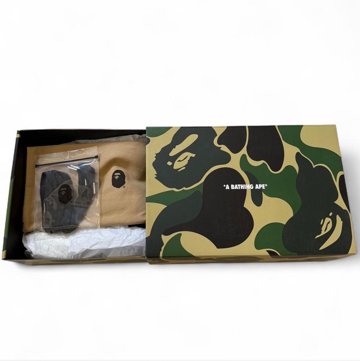 Bape Patent leather Bapesta #2 in white with black logo Size US 6.5 / IT 36.5 - 8 Thumbnail