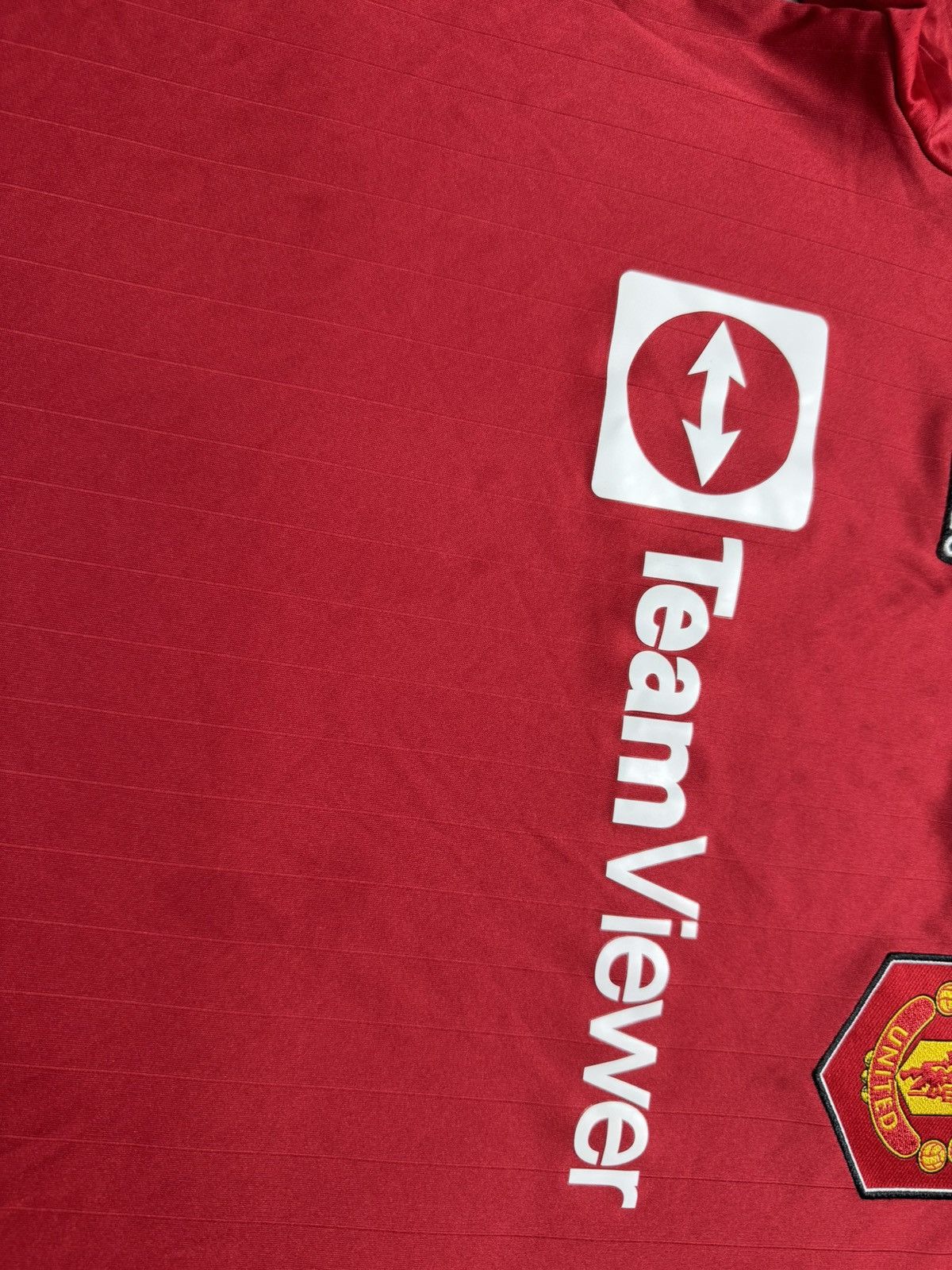 Adidas Adidas FC Manchester United 2022/2023 Vintage Soccer Jersey Size US S / EU 44-46 / 1 - 11 Thumbnail