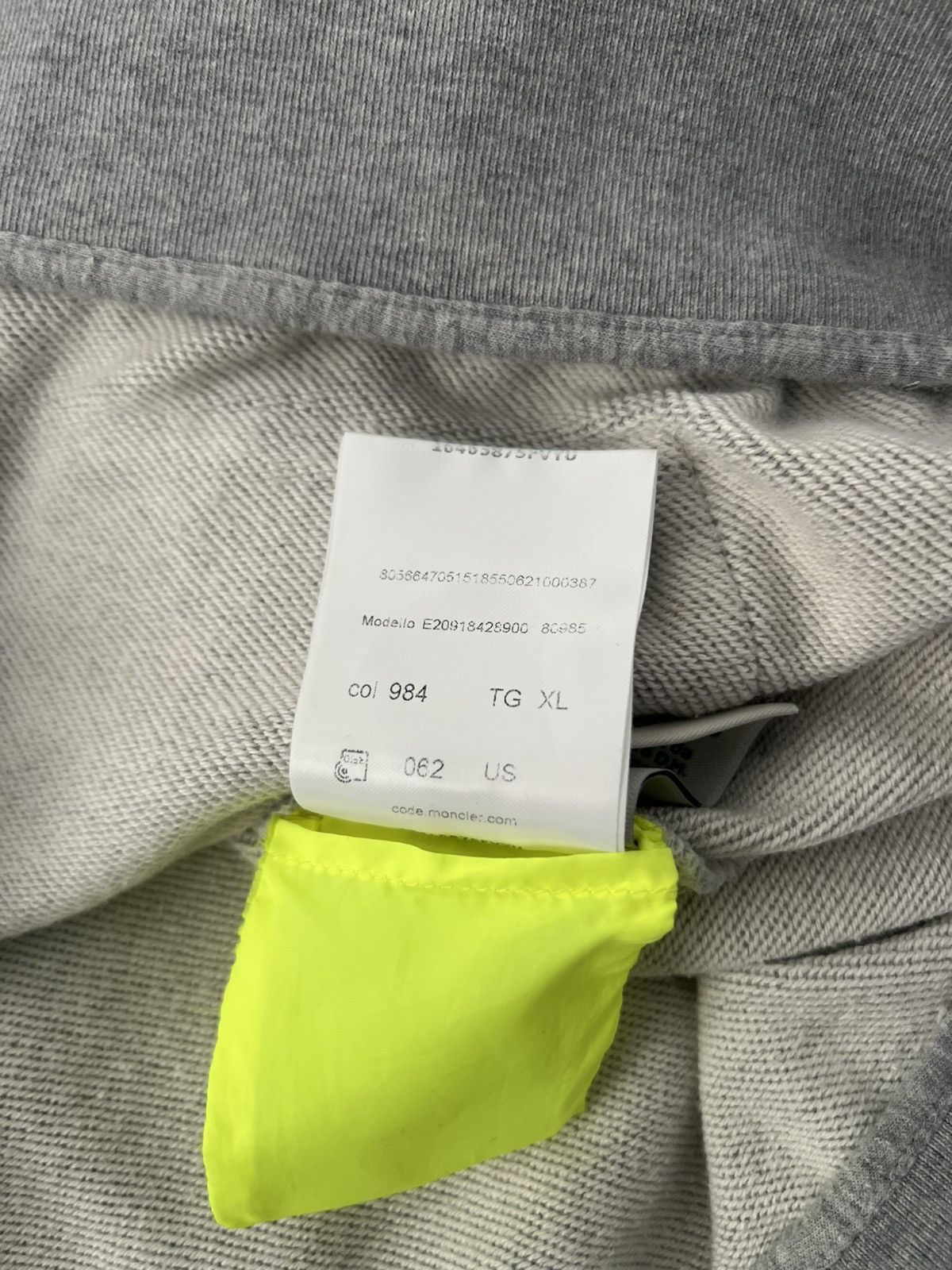 Other Moncler Zip Hoodie Sz XL Size US XL / EU 56 / 4 - 10 Thumbnail