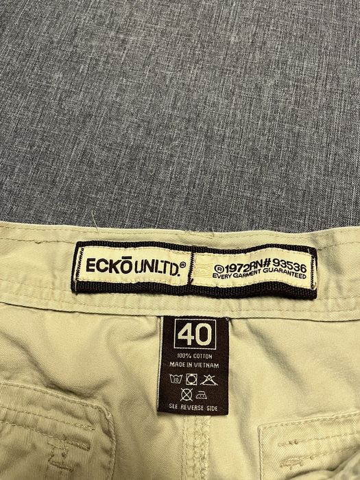 Vintage Vintage y2k ecko unltd cargo shorts 40x13 | Grailed