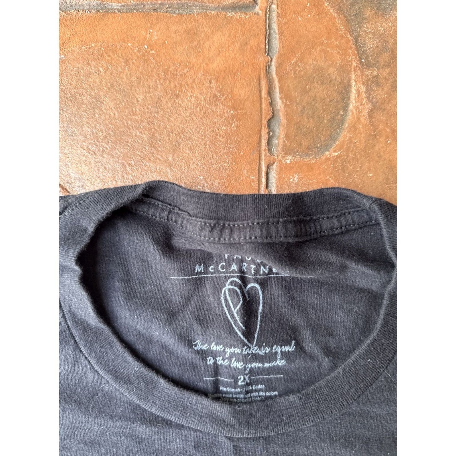 Vintage Paul McCartney One On One 2016 Tour Concert T-Shirt 2XL Black Size US XXL / EU 58 / 5 - 2 Thumbnail