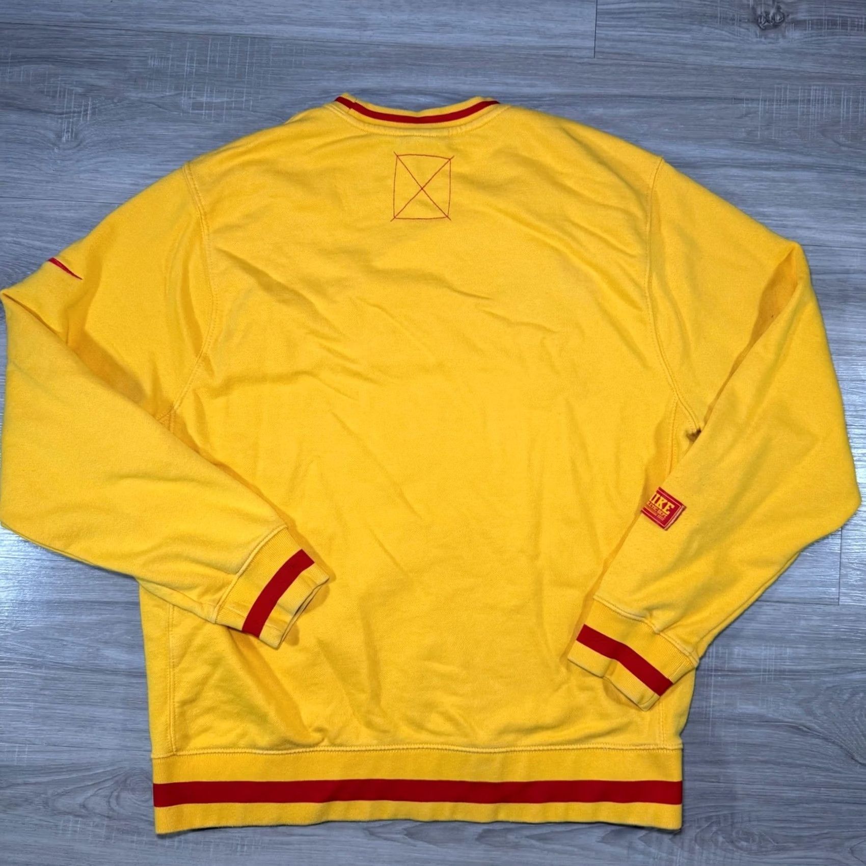 Nike Nike Athletic Dept Sweatshirt Crewneck Yellow Red Mens L Size US L / EU 52-54 / 3 - 5 Thumbnail