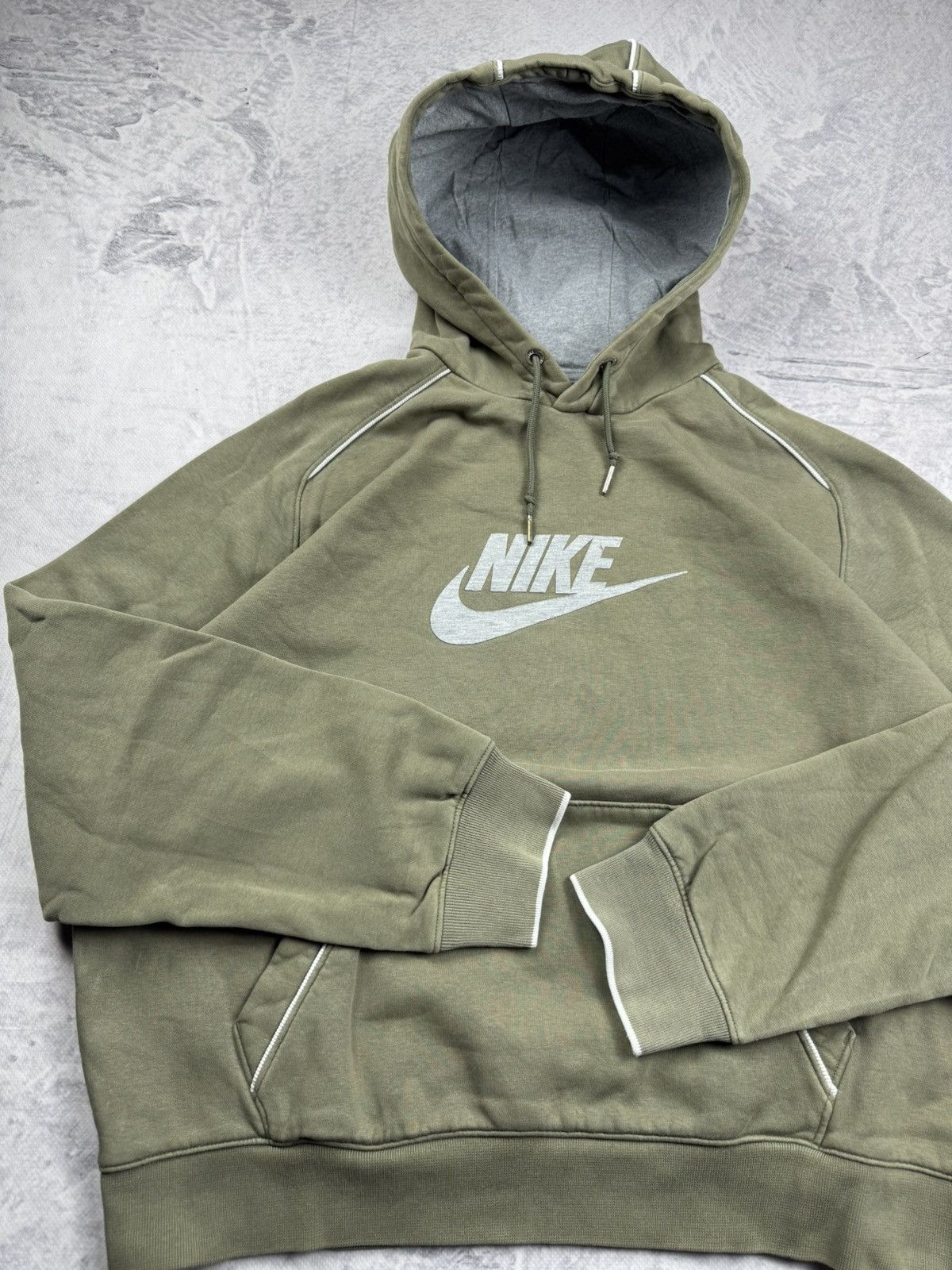 Nike × Vintage NIKE VINTAGE CENTER LOGO OVERSIZE BOXY HOODIE Size US L / EU 52-54 / 3 - 3 Thumbnail