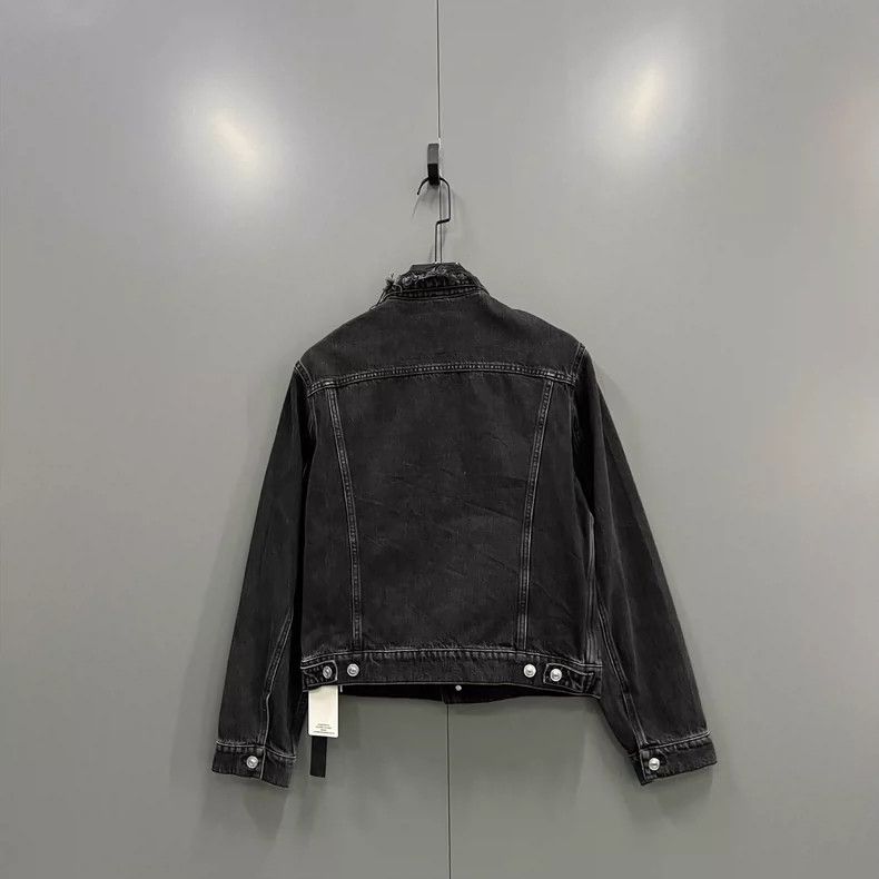 Balenciaga Balenciaga size 46 Black and grey washed denim jacket Size US S / EU 44-46 / 1 - 2 Thumbnail