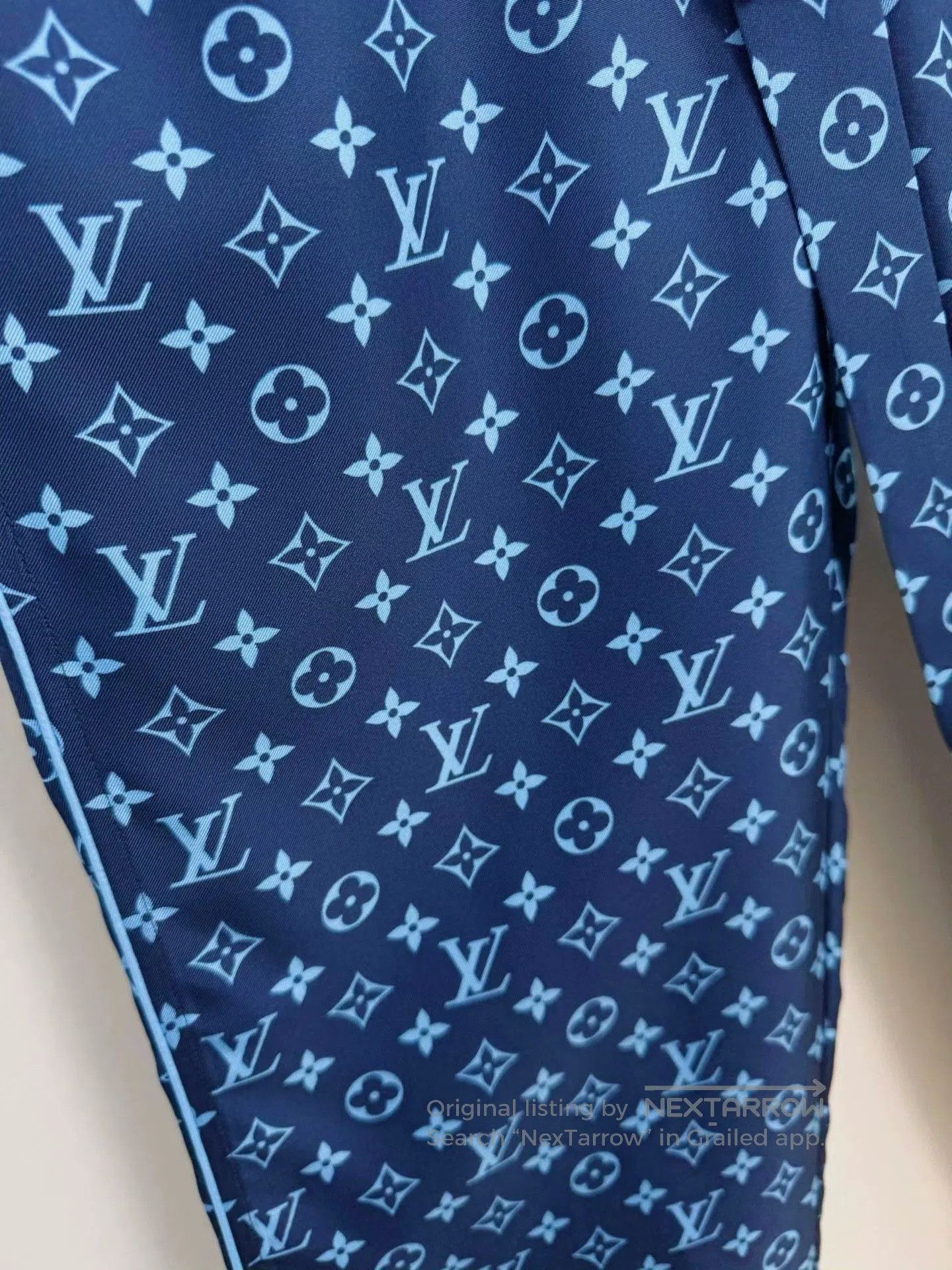Louis Vuitton Louis Vuitton Blue Logo Print Sweatpants. Size US 34 / EU 50 - 4 Thumbnail