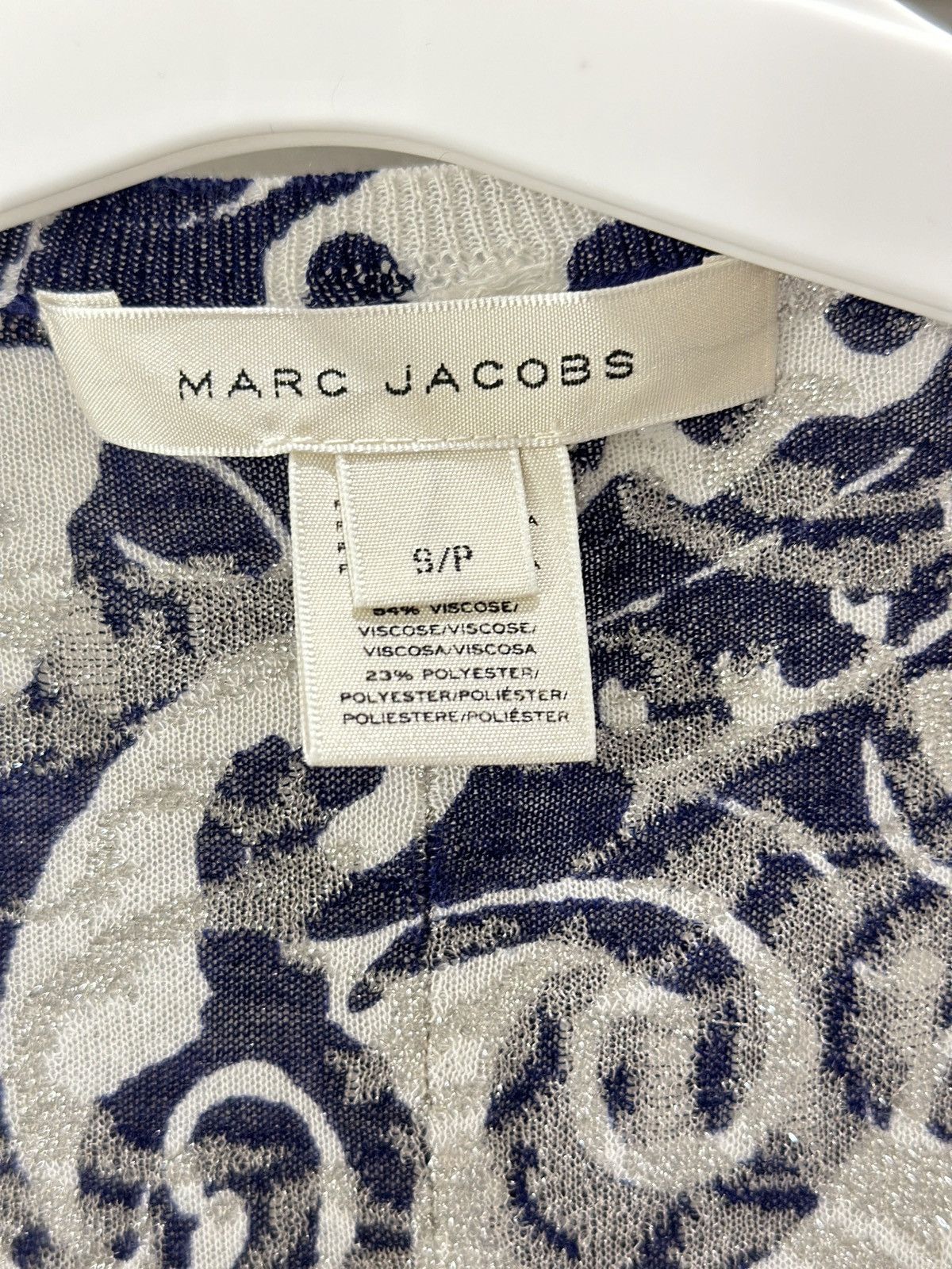 Marc Jacobs NWOT Marc Jacob’s Sequined Glitter Floral Blouse Top/S Size S / US 4 / IT 40 - 6 Thumbnail