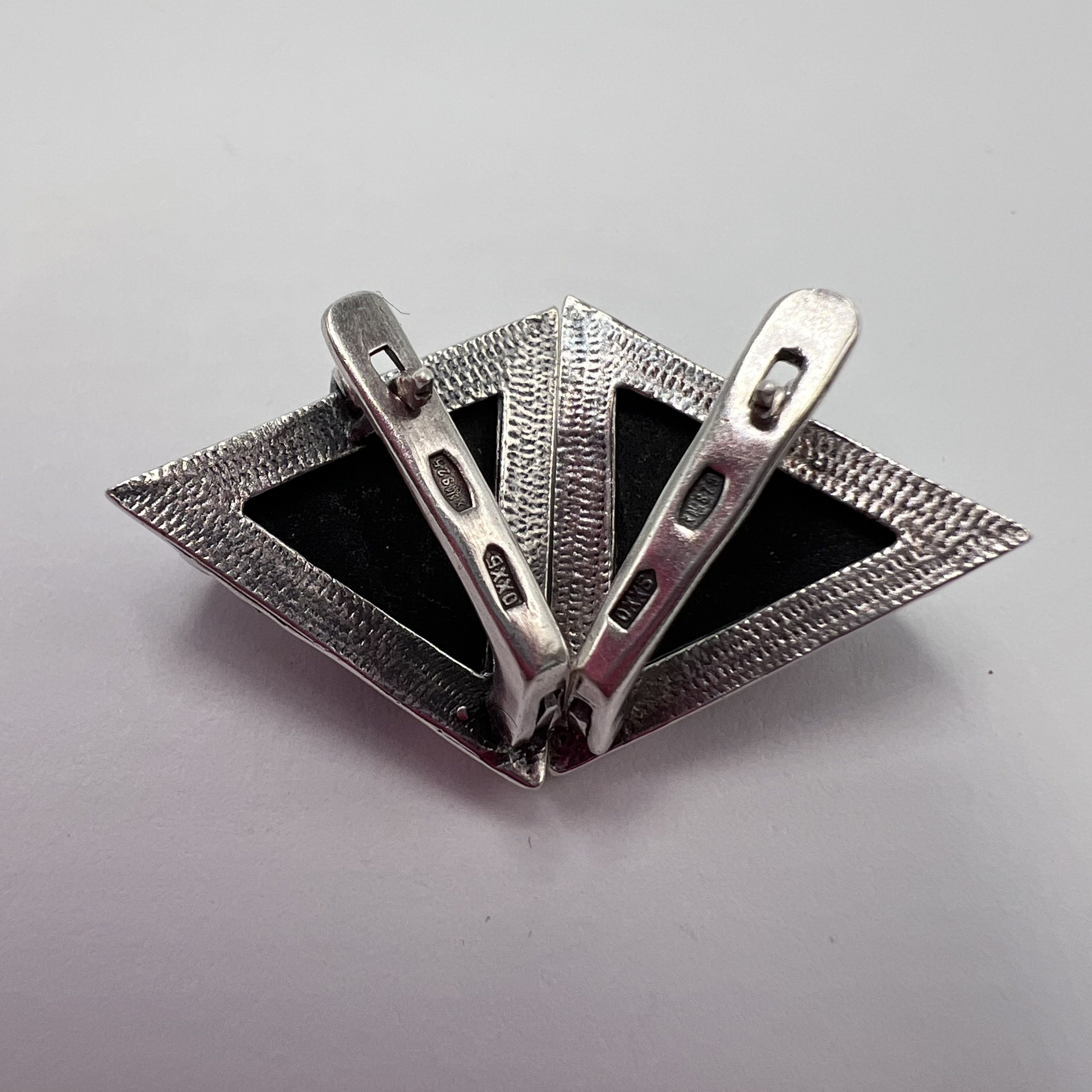 Sterling Silver Vintage Pair Of Stud Earrings Sterling Silver Size ONE SIZE - 9 Thumbnail
